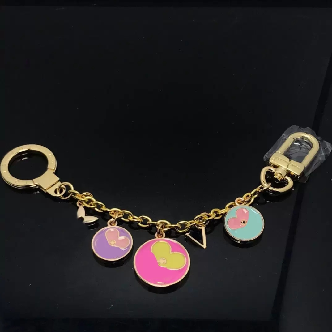 

Classic High-end qualtiy brand Design Keychain Fashion Purse Pendant Car Chain Charm Bag Keyring Trinket Gifts Handmade Accessories Exquisite Gift With Box Dust bag