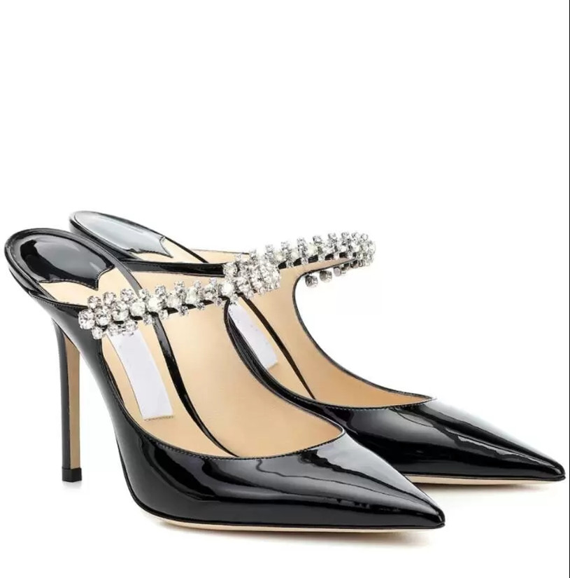 Marques Célèbres Femmes Sandales Escarpins Bing Pantoufle Talons Hauts Bretelles En Cristal Talons Aiguilles Sexy Bout Pointu Fête De Mariage EU3