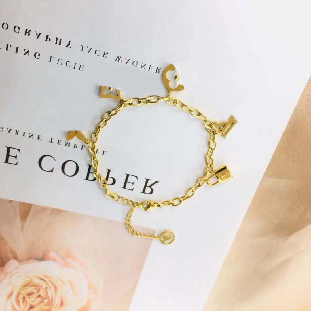 

Classic Bracelets Bangle 18K Gold Plated Stainless steel Flower Pendants Men Women Lovers Gift Wristband Cuff Chain Wedding Jewelry ZG1745