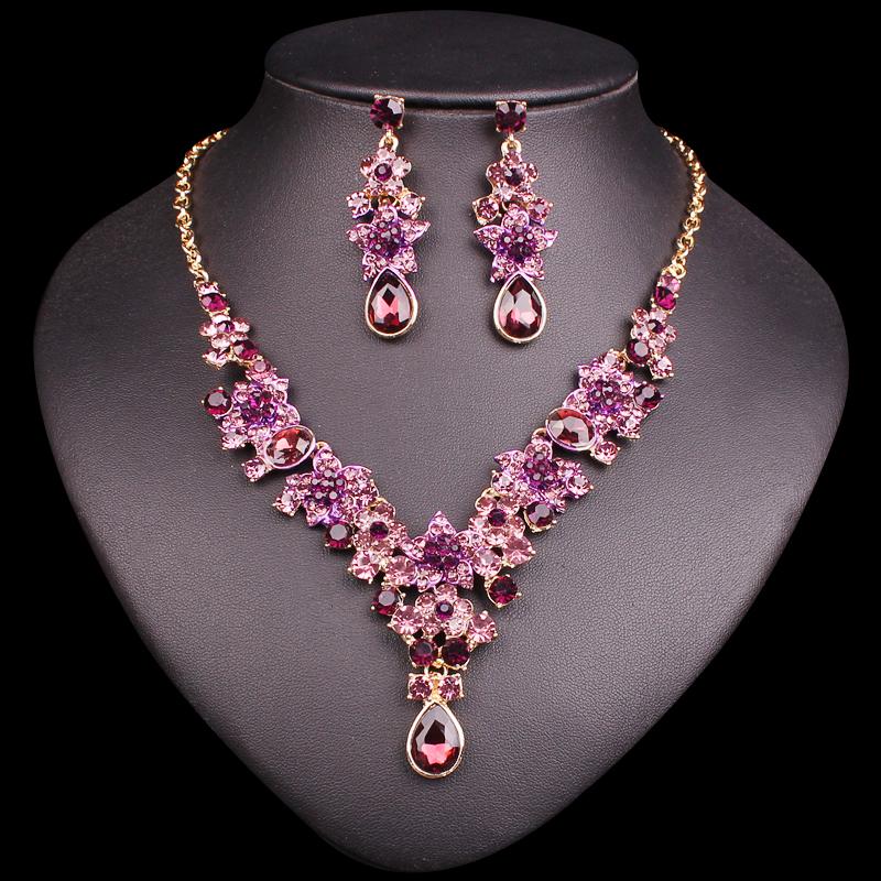 

Pendant Necklaces Fashion Crystal Statement Necklace Boho Gold Color Chian Bridal Jewelry Party Wedding Choker Jewellery Gifts For WomenPend