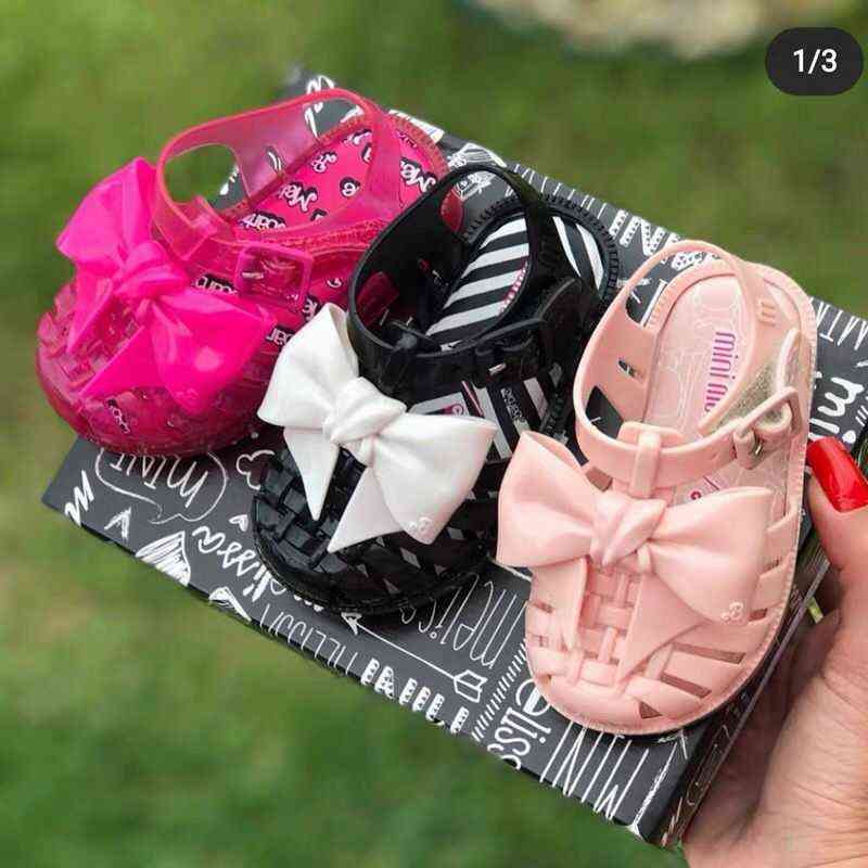 

Melissa Children's Sandals 2022 New Summer Girls Jelly Shoes Roma Breathable Retro Beach Shoes Kids Princess sandals HMI044 G220512, Black