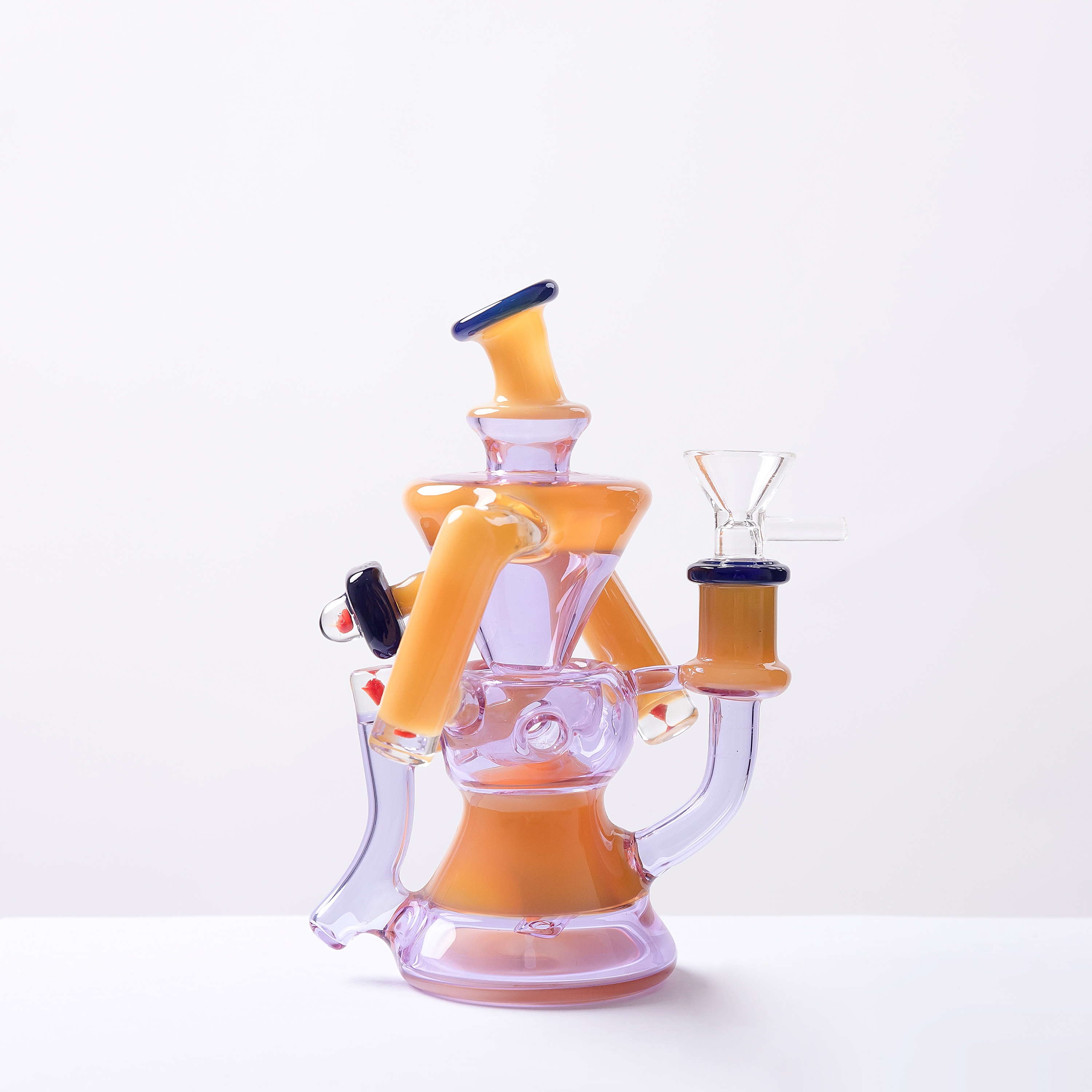 In 2022 the limited edition color reflux hookah oil rig bubbler hookah is 6.2 inches high-image-767573343