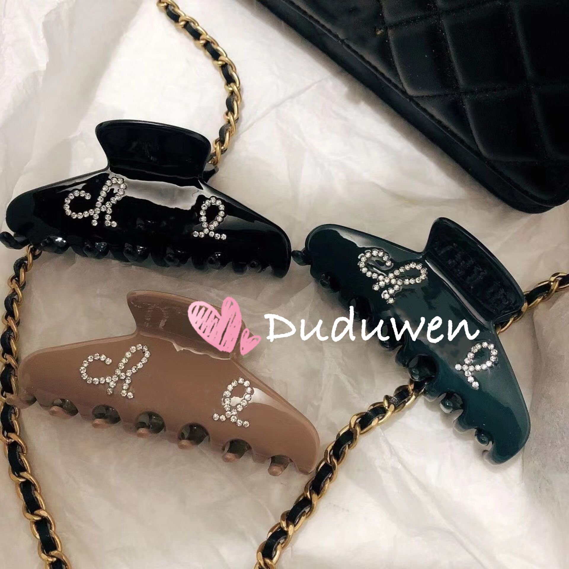 

good quality clamps party gift vip Fashion vintage acryic engraved rhinestone letter C Hair Claw stones 2C collection Item classical Hairclip Accessories