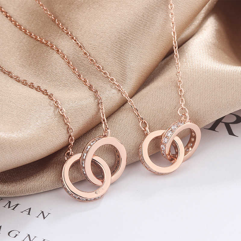 

79LP Designer's original C-line pendant necklace