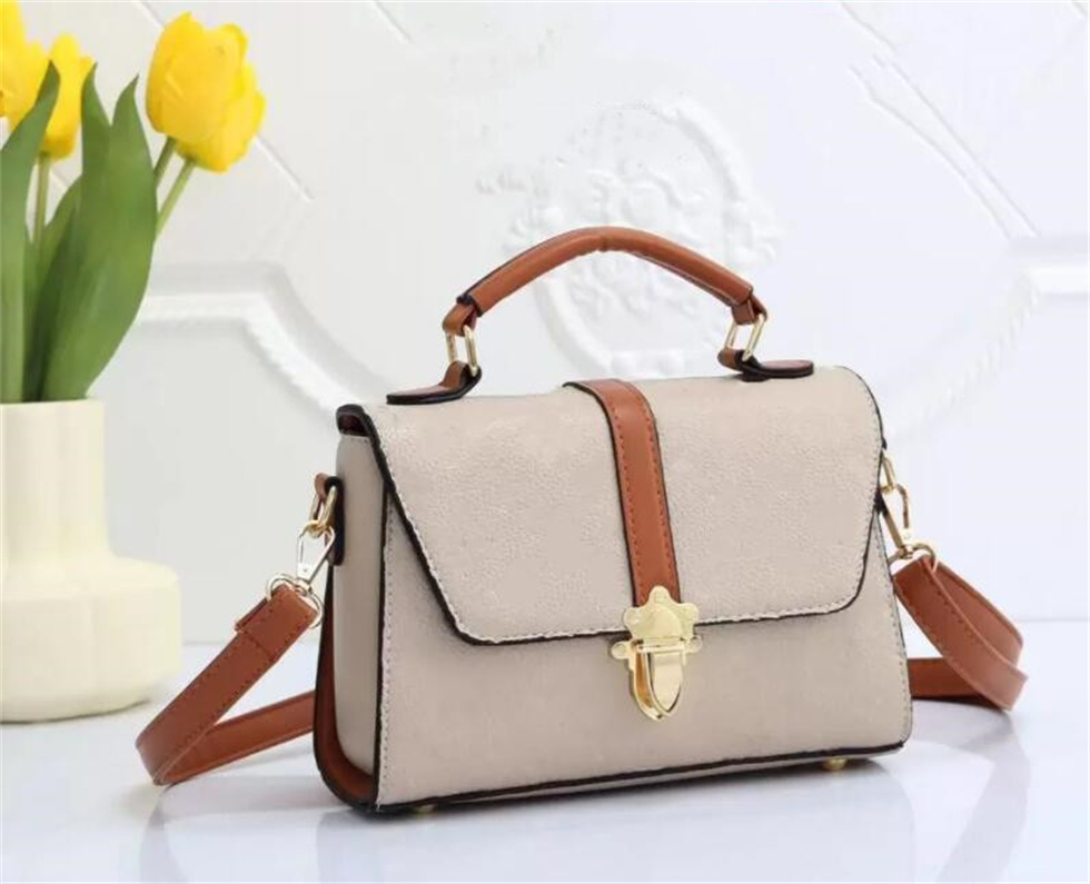 

Designer Handbags tote Women Shoulder Crossbody Bags Messenger Croisette leather embossing Flap Buckle Envelope Bag Clutch wallet Lady shopping pocket 3304, Add freight