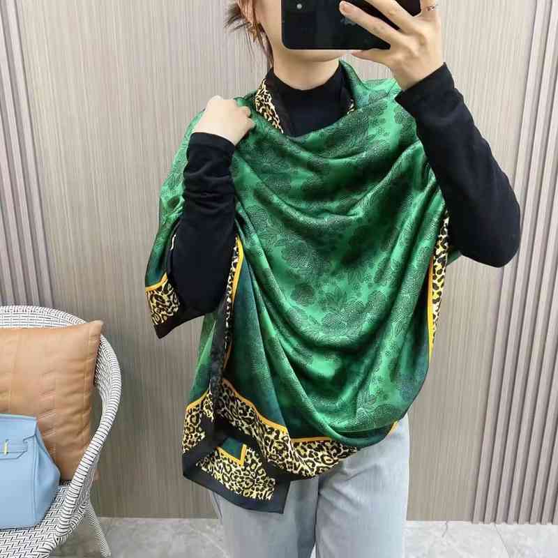 LA9I Women's new summer lotus leaf collar Cape hooded silk scarf pearl shade multifunctional fashion Baotou hat d letter blue