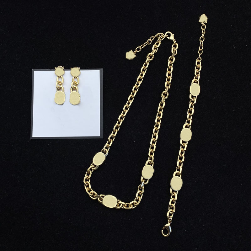 

2022 Designer Earrings Gold Bracelets Mens Pendant Necklaces For Women Luxury Letters Jewelry Suit Fashion Love Bracelet Chain Link 22042801