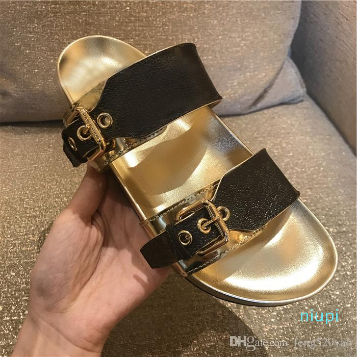 

Classic slippers Summer luxury woman beach Cartoon Big Head Leather Flat Belt buckle sandals Hotel Bath men Slides Designer women shoes2022, Black