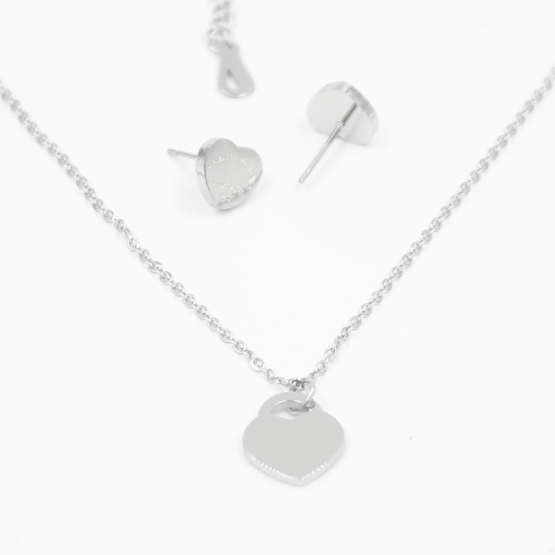 

Fashion Jewelry Sets Women Lady Heart Earring 18K Gold Earrings & Necklace With T Letter Pendant Necklace, Silver
