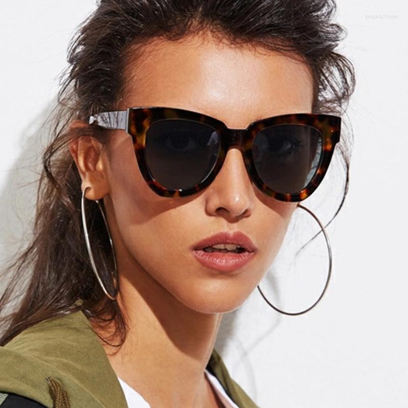 

Sunglasses Oversized Cat Eye Trendy Sexy Leopard Shades For Women Classic 90s Tortoiseshell Cateye Sun GlassesSunglassesSunglasses