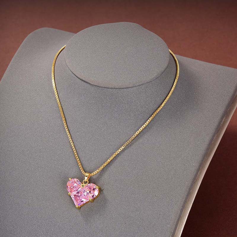 

Designer Fashion Love Pendant Necklaces Forever Ocean Heart Pendant Crystal Clavicle Chain