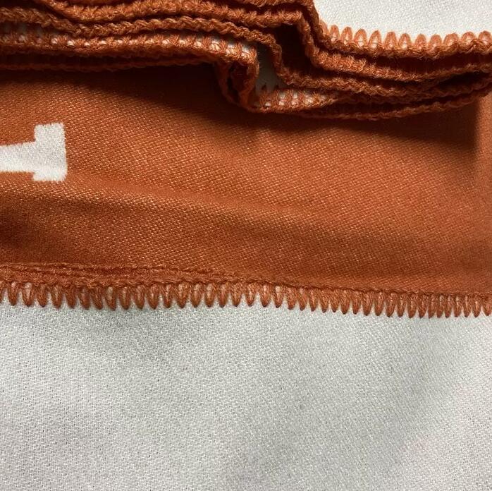 

Designer Letter Blanket Soft Wool Scarf Shawl 13 Colors Portable Warm Plaid Sofa Bed Fleece Spring Autumn Women Throw Blankets