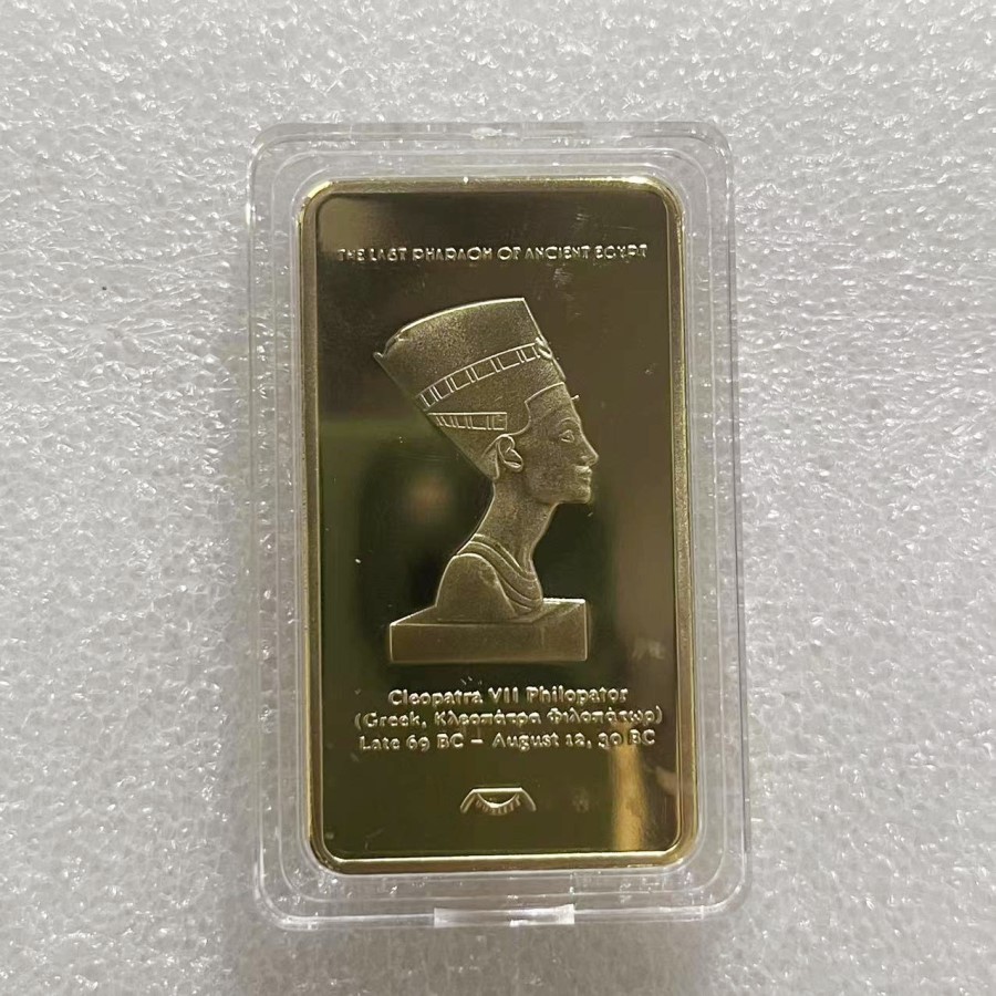 

Gifts 1pcs Replica Gold Bullion Egypt Queen Cleopatra VII Philopator Pyramid 1 Troy OZ 999/1000 Gold Bars 50*28*3mm Coins Collecti.cx