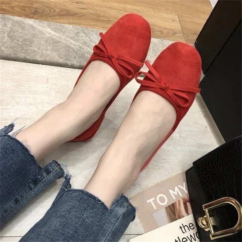 

Colorful Comfort Suede Shoes Women Casual Slip On Candy Color Ballet Flats Fashion Bowknot Loafers Retro Nursing Shoes 220616, Beige