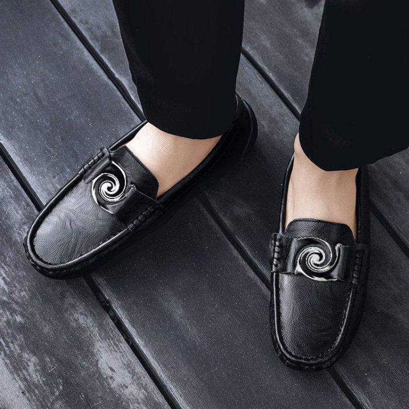 

Loafers Men Shoes PU Leather Solid Color Round Toe Flat Casual Simple Metal Decoration Comfortable Breathable Everyday Peas Shoes HM293, Black