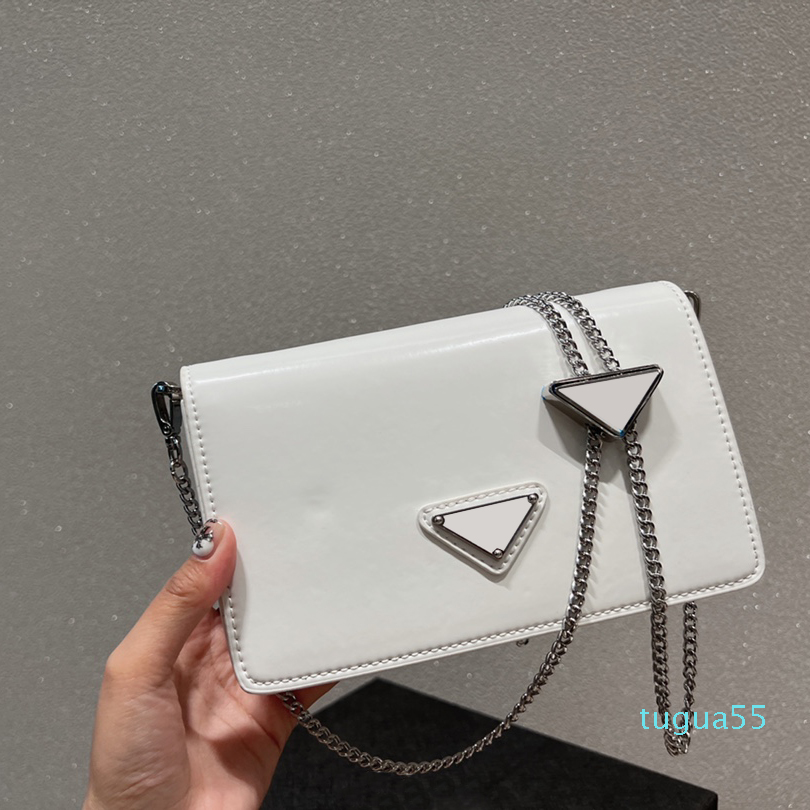 

designers women bags Solid color letters metal piece shoulder bag temperament hundred with ladies Travel crossbodybag, Red