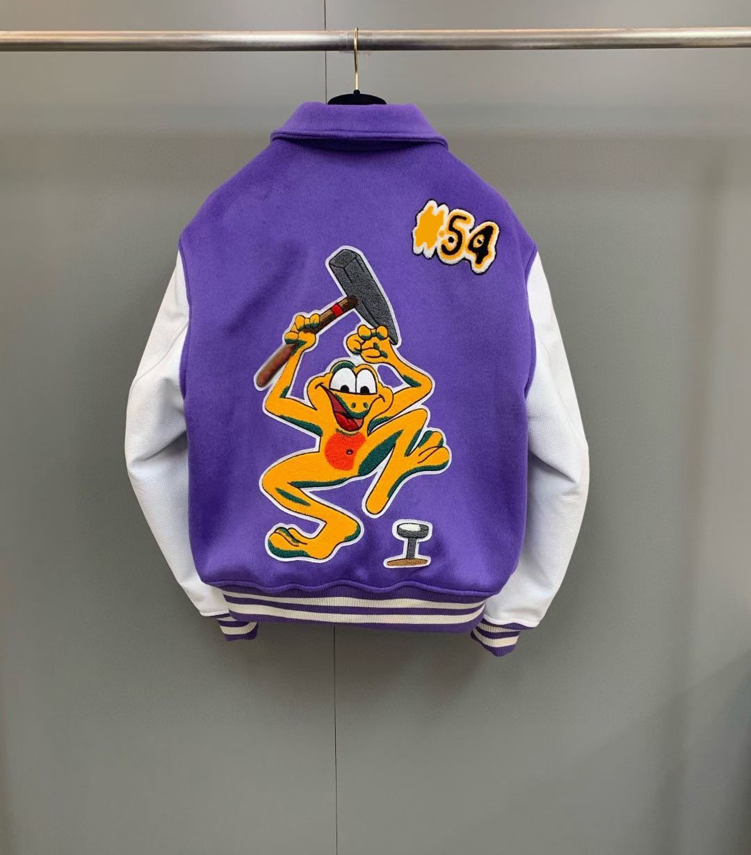 

New AOP jacquard letter knitted sweater in autumn / winter 2022acquard knitting machine e Custom jnlarged detail crew neck cotton rdf4235w4, Purple