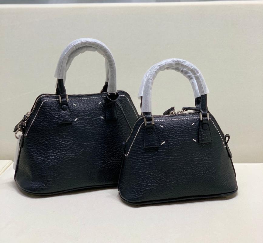 

Duffel Bags 2022 Grained Calfskin Adjustable And Detachable Handle Hook Buckle Chain Leather Shoulder Strap Padded Crossbody Bag, Black small