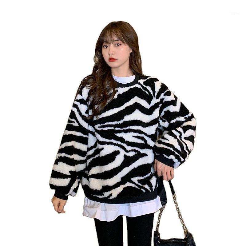 

Women Hoodie Kawaii Chic Leopard Fleece Sweatshirt 2022 Autumn Winter Warm O-neck Oversize Streetwear Goth Kpop Female Pullover Women's Hood, White