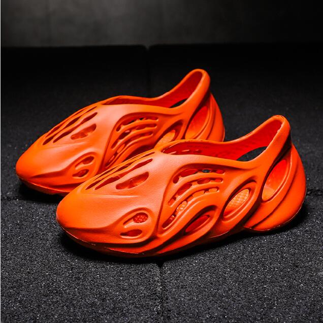 

2022 Beach shoes slipper Summer slippers Runner Sandals Foam slide Gray zoom womans mans Boys girls Home Suite tainers foams runners EURO 27-48 ORANGE, Black
