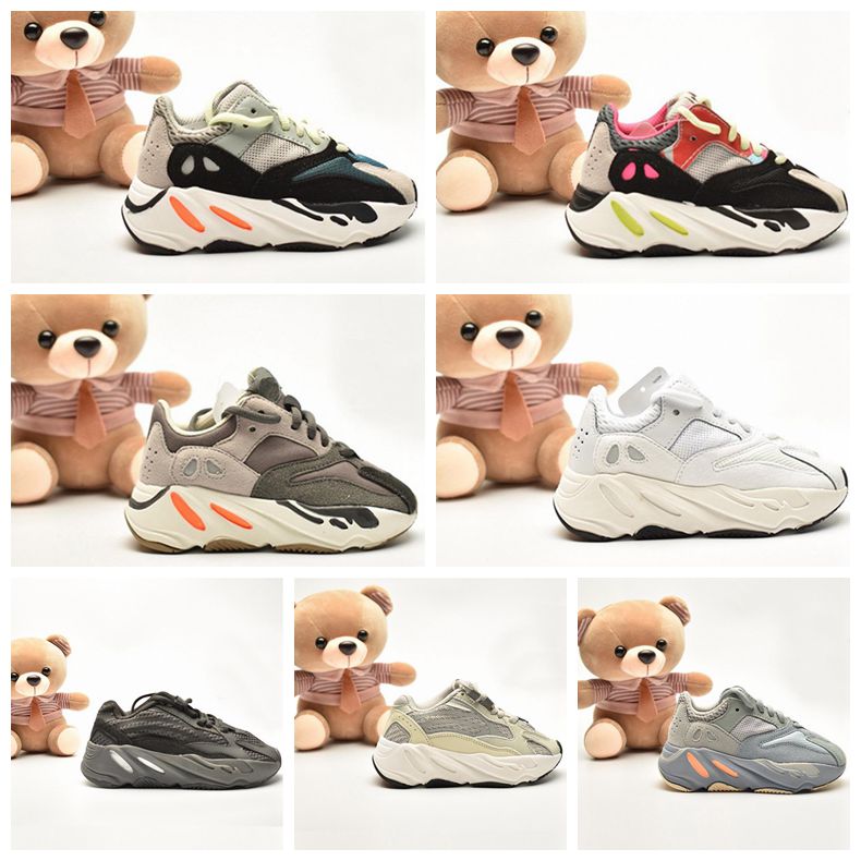 

2022 Athletic 700 Infants Kids Running Shoes Boys Girls Sneakers Children Breathable Outdoor sport shoe Little Boy Black Skeleton Basketball Trainers sizes 28-35, Shoes box
