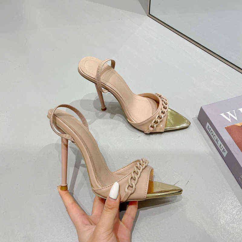 

Women Sandals Dress Shoes Slippers Designer High Heels 2022 New Luxury Chain Beach Fashion Pointed Stiletto Pumps 220606 220512, Black