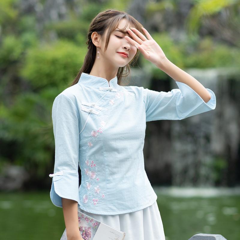 

Ethnic Clothing Fall 2022 Chinese Wind Restoring Ancient Ways The Improved Plate Buckles EmbroideryEthnic