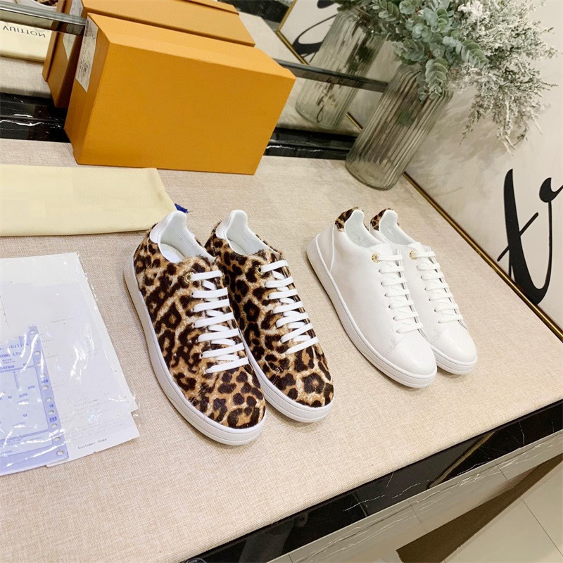 

FRONTROW Trainers Designer Shoe Men Women Calfskin Leather Flat Sneakers White Lace-up Casual Shoes Fashion Leopard grain Runner, Color 1