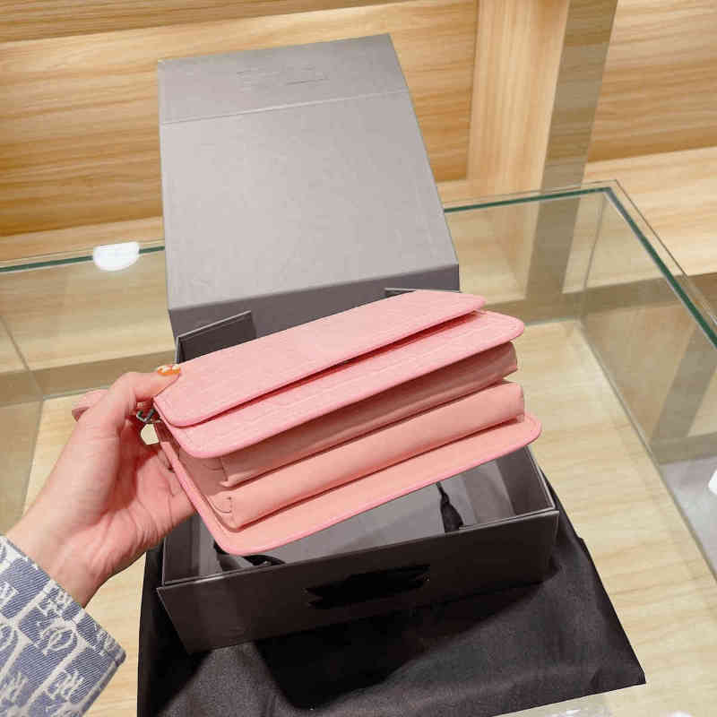 

Shoulder Bag Popular Messenger Luxury Handbag Mini Evening Crossbody Fashion Flap Elegant Classic Designer Leather Ladies Wallet 211028, Pink