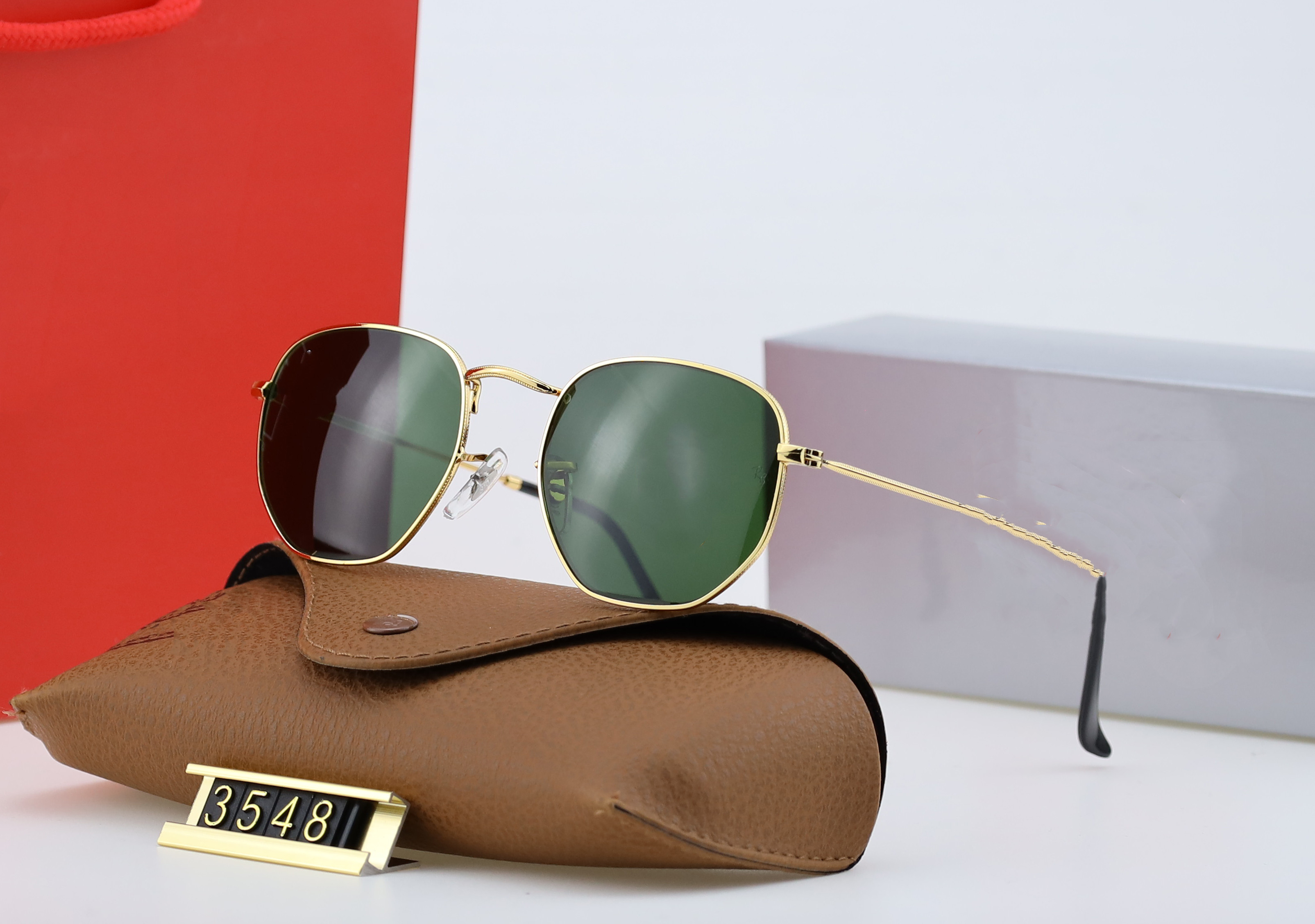 Lunettes en métal de lunettes de marque avec lunettes de soleil de créateurs classiques Soleil Gold Soleil 3548 Box Femmes Miroir Lens Polaroid G