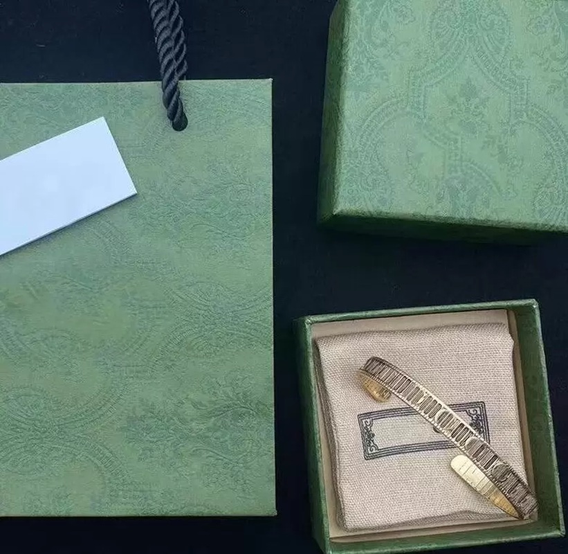 

Designer Bracelet Cuff Bangle Men Women Gift Stainless Steel Classic Letter Bangles Jewelry Women High Quality Adjustable Bracelets