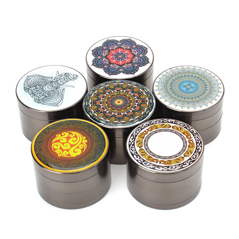 

Multiple Design Smoking Herb Grinder 63 mm 4 Layer Premium Metal Tobacco Crusher with Pollen Screen