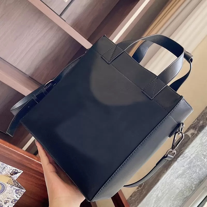 

Designer Tote Bag Handbags Cross body Shoulder Bags Totes Handbag High-quality and high-capacity Genuine leather luxury Classic retro Softness Bucket