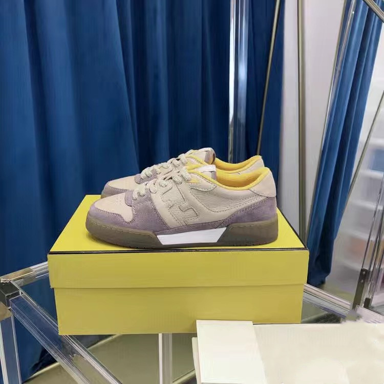 

Luxury Match casual shoes design Compact sneaker vintage suede beige shock absorbing material size 35-46 05