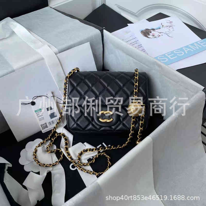 Sacs à main designer 2022 Nouveau Xiaoxiang Classic Golden Ball CF Small Squle Sac Single Single Crossbody Lingge Chain Sheep Lady