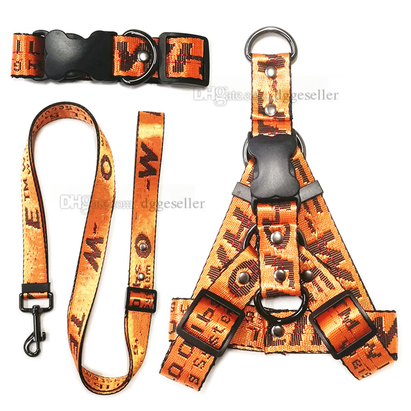 

No Pull Dog Harness Designer Dog Collars Leashes Set Letter Pattern Cats Harnesses Leash Safety Belt for Small Medium Large Dogs Cat Golden Bulldog Outdoor Walking