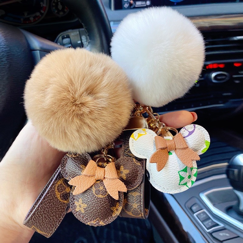 

Mouse Diamond Design Car Keychain Favor Flower Bag Pendant Charm Jewelry Keyring Holder for Men Gift Fashion PU Leather Animal Key Chain Accessories