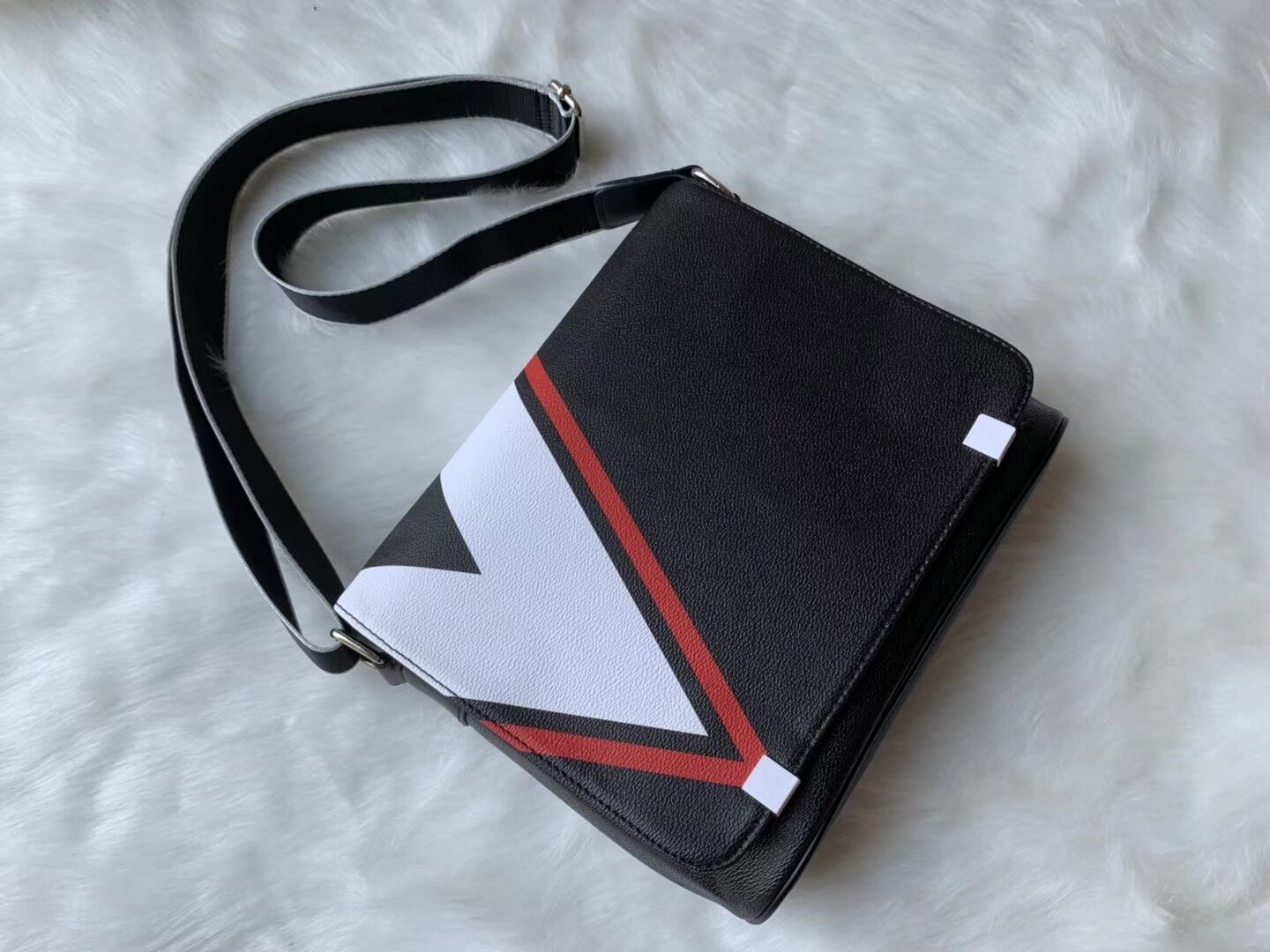 

2022 Men's Messenger Bags Ladies Luxury Designer Bags Wallets Classic Style Fashion Messenger Bags Pouches, Orange