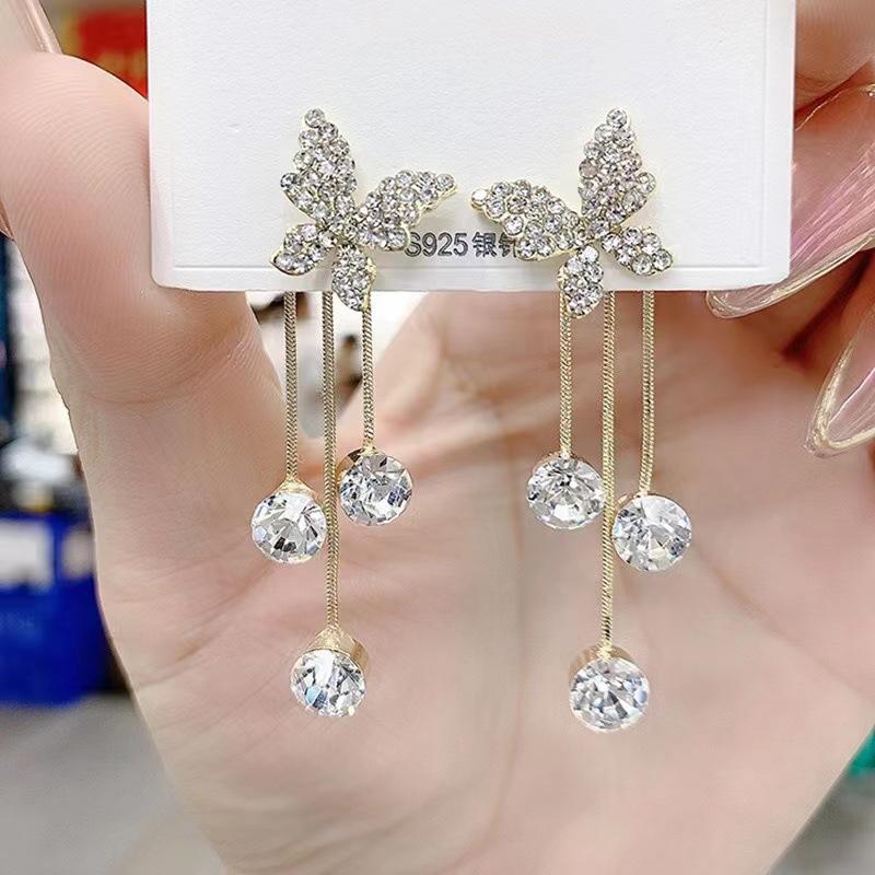 

Dangle & Chandelier Ladies Long Tassel Earrings Korean Butterfly Rhinestone Pendant Elegant Geometric Jewelry 2022 Trend
