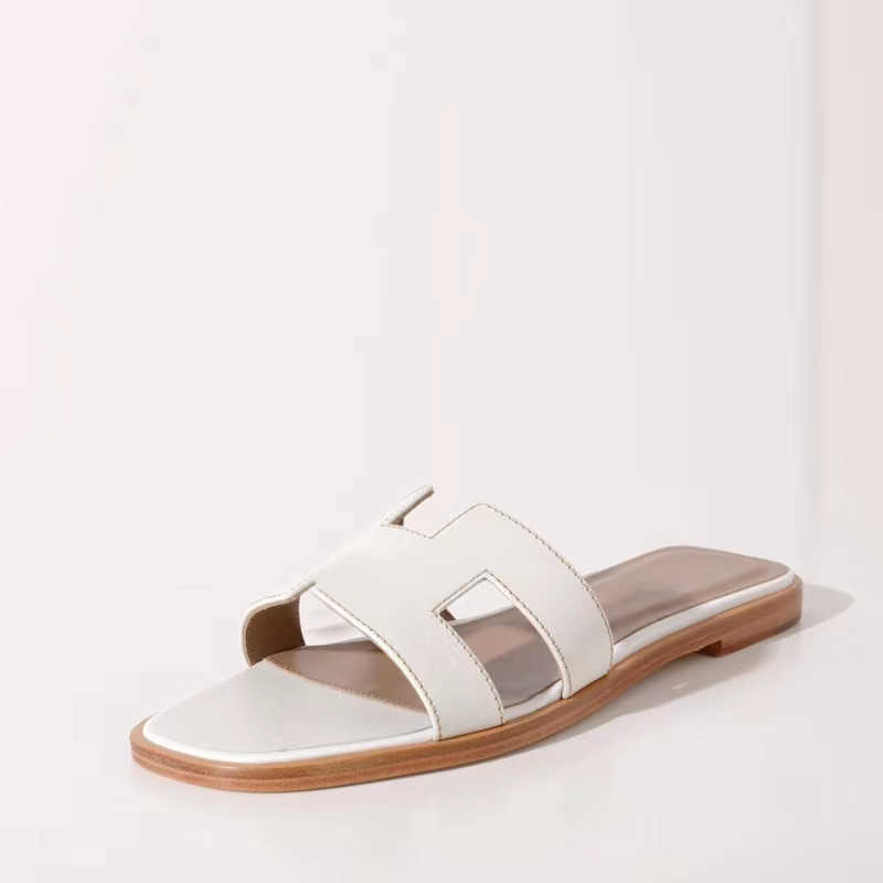 

Women 2022 Summer Slippers Comfortable Flat Non-Slip Lndoor Bathroom High-quality Brashion Sandals Women, As picture