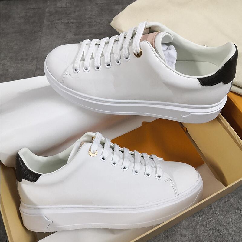 

Women Sneakers TIME OUT SNEAKER Embossed Leather Platform Shoes Black White Flowers Debossed Calf Trainers Rubber Outsole with Box NO42, Color 1