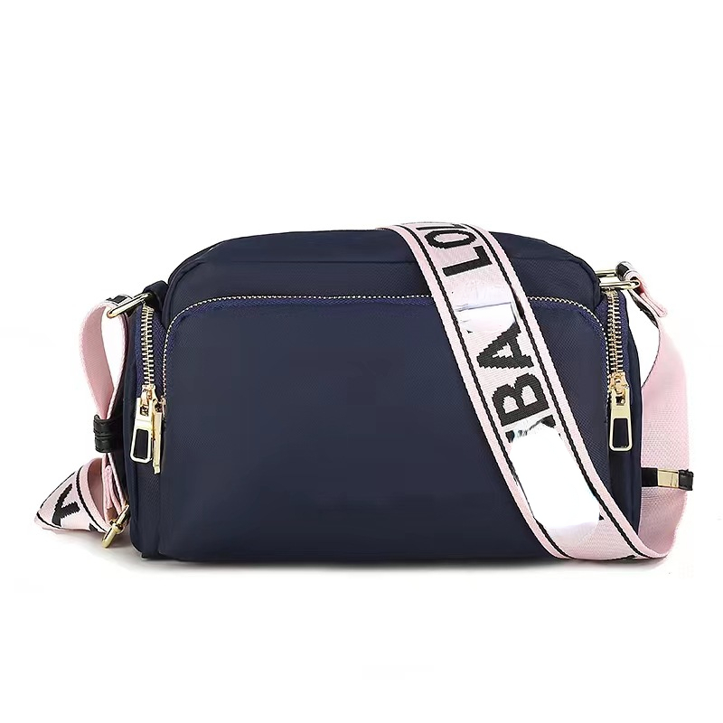 

Letter Printed Ladies Sporty Casual One-shoulder Crossbody Bag, Blue pink with black (gold logo)