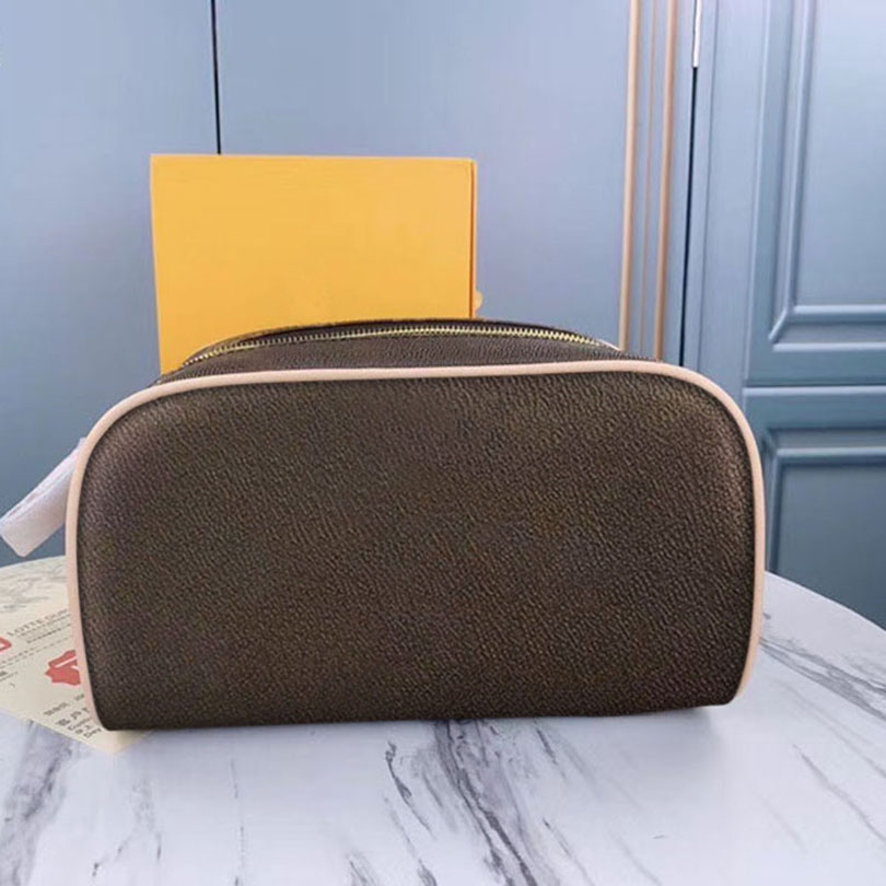 

Designer-M47528 top quality women luxurys designers cosmetic bag woman leather zipper extra large wash bags man fashion old flower clutch to