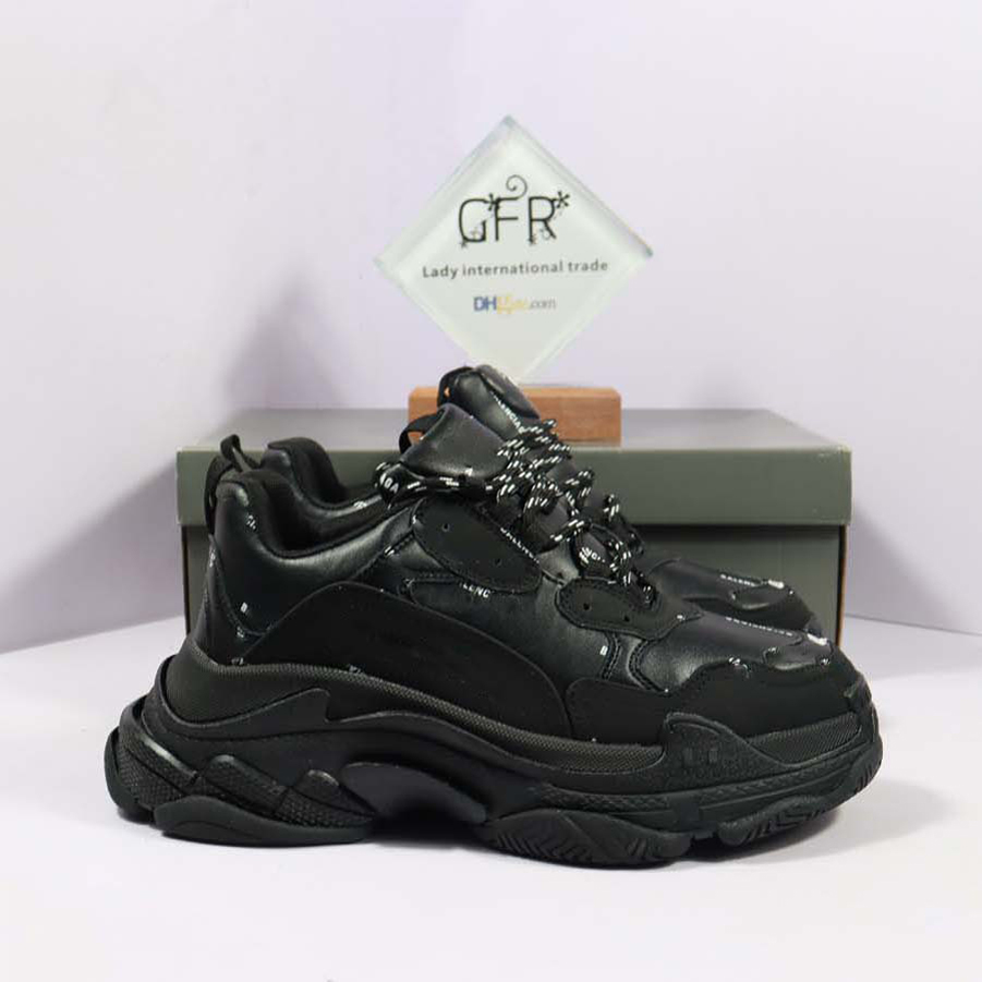 

2022 triple s men women casual shoes designer platform sneakers black white grey red pink green Light Tan oreo mens trainers sports fashion tennis 06, #0