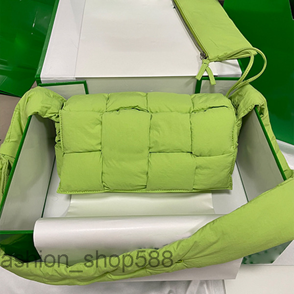 

Designer Multicolor B Crochet nylon tofu bags Fluffy down filled braided shoulder bag Weave cr