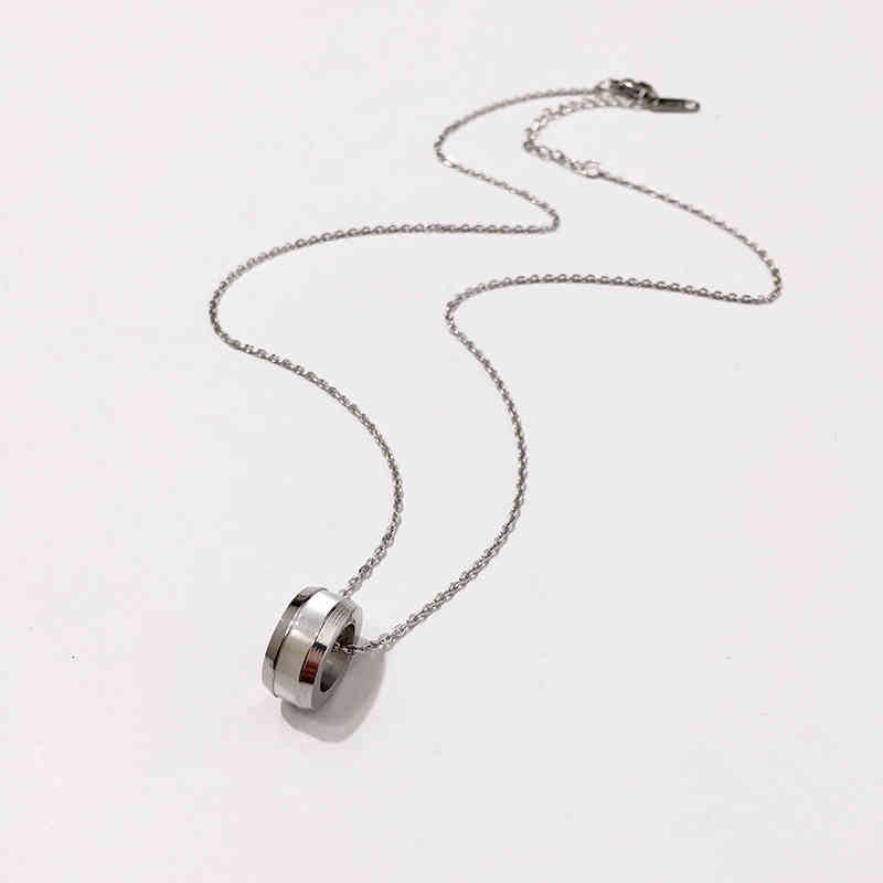 

SERW Designer's original C-line pendant necklace