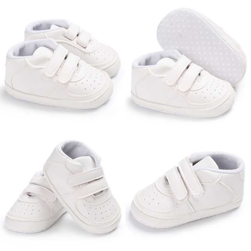 

First Walkers Classic Fashion Baby Shoes Casual Boys And Girls Soft Bottom Baptism Sneakers Freshman Comfort Walking ShoesFirst, B129 white