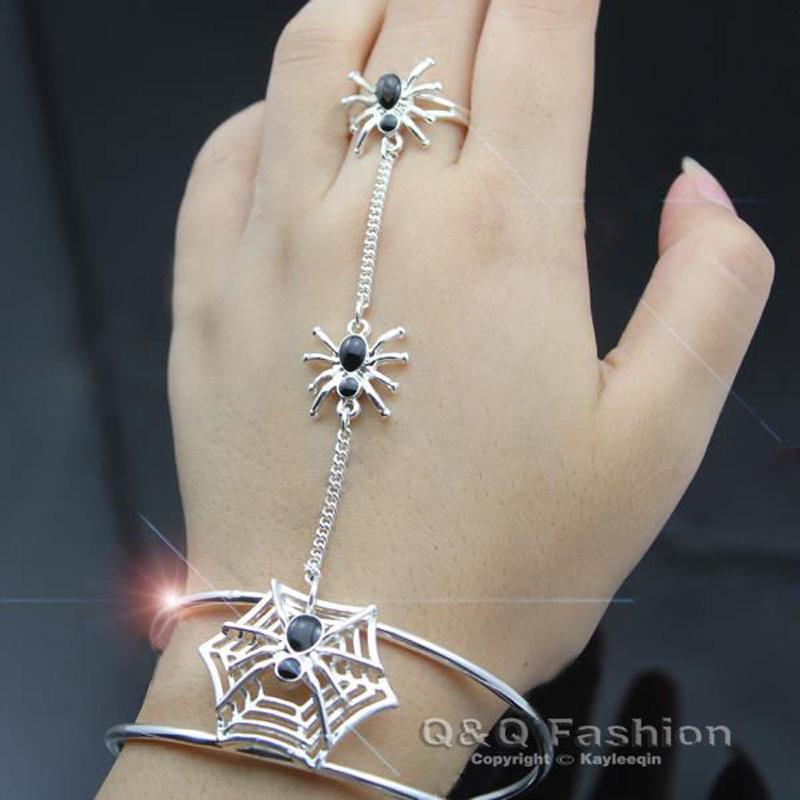 

Bangle Silver Plated Spider For Women Ring Web Slave Chain Hand Harness Costume Jewelry HalloweenBangleBangle