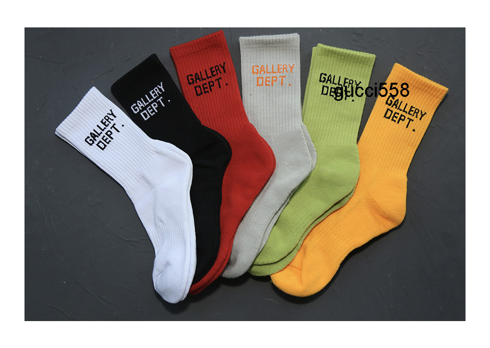 

Gary dept22 autumn and winter graffiti letters street art solid color cotton towel bottom sports socks men's and women's fashion, Light curry color