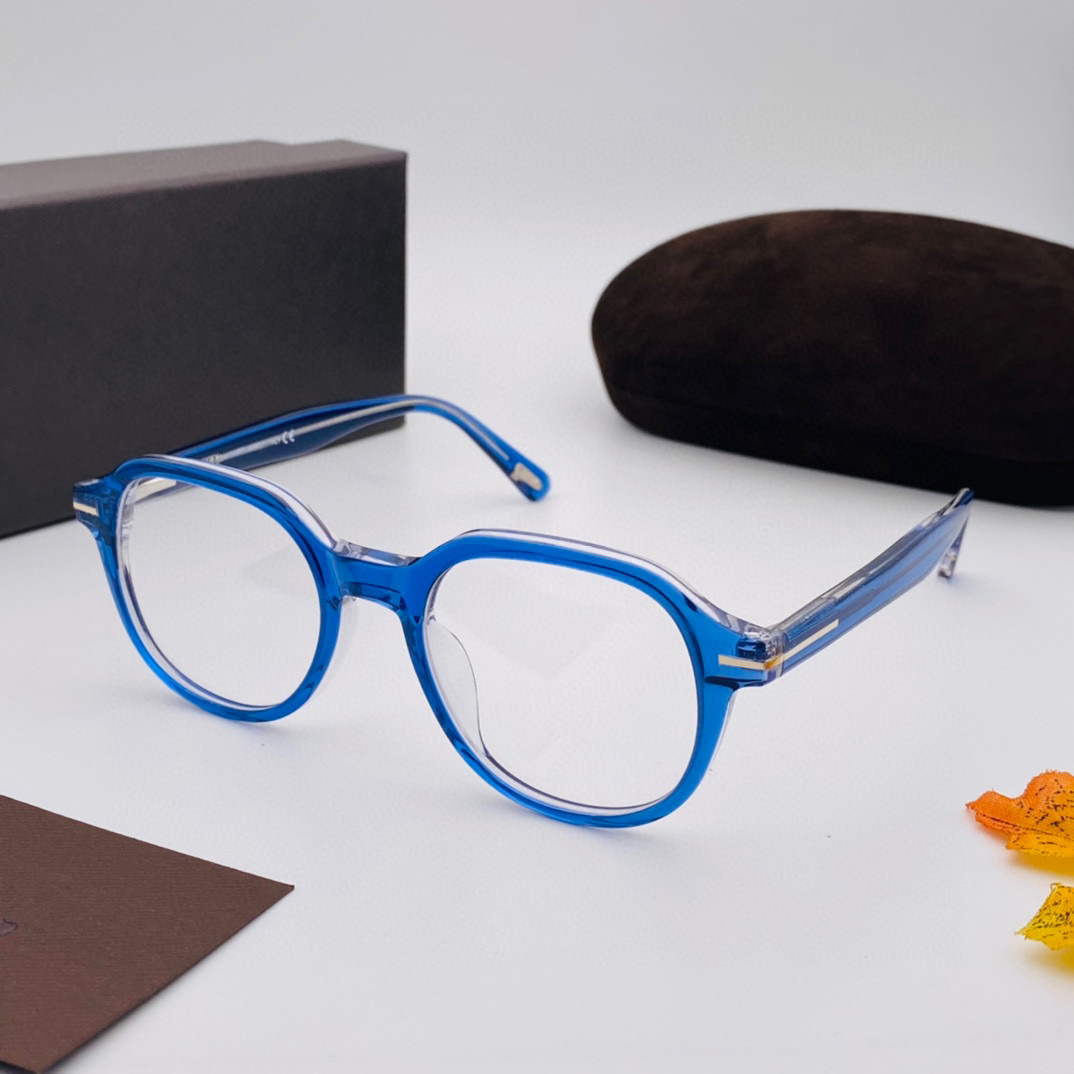 

Optical frame Eyeglasses For Woman NEW Fashion Retro 5697- B With Box